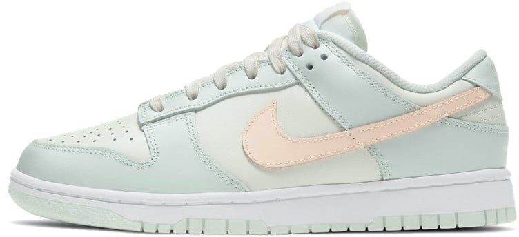 Nike Nike Dunk Low Barely Green Groen