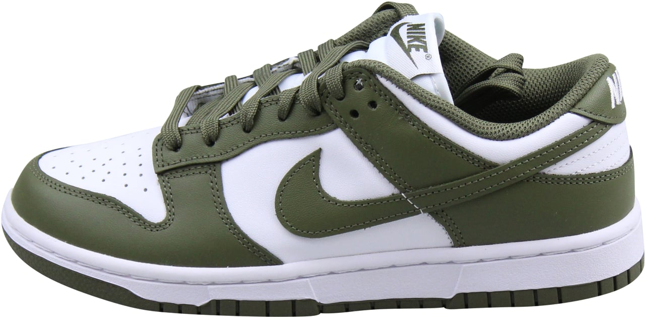 Nike Nike Dunk Low 'Medium Olive' Donkergroen