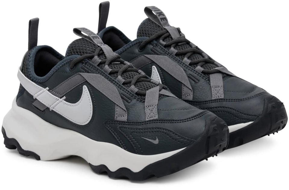 Nike Tc 7900 Sneakers Grijs