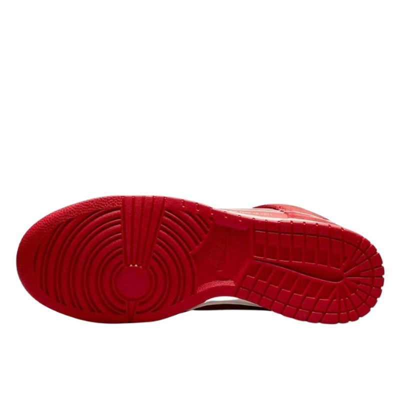 Nike Nike Dunk High First Use Red Rood