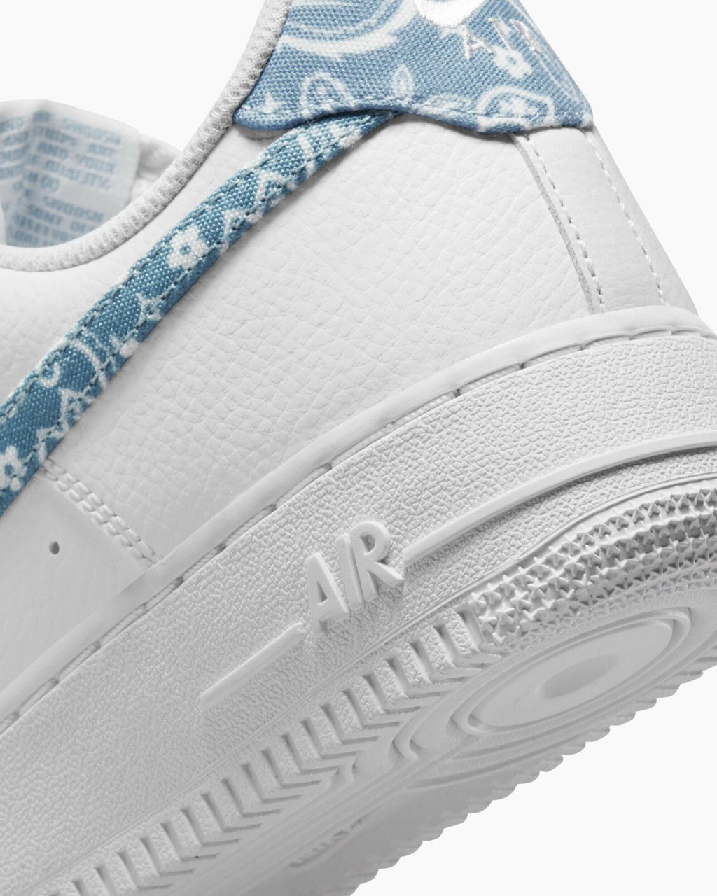 Nike Nike Air Force 1 Low Essential White Worn Blue Paisley Divers