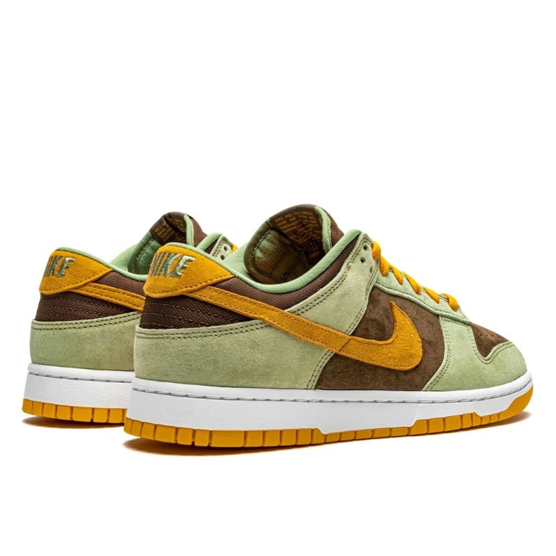 Nike Nike Dunk Low Dusty Olive Groen