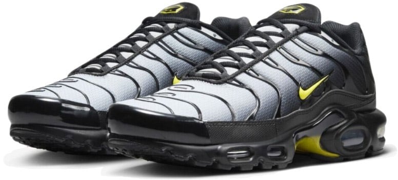 Nike Nike Air Max Plus Black Opti Yellow Zwart