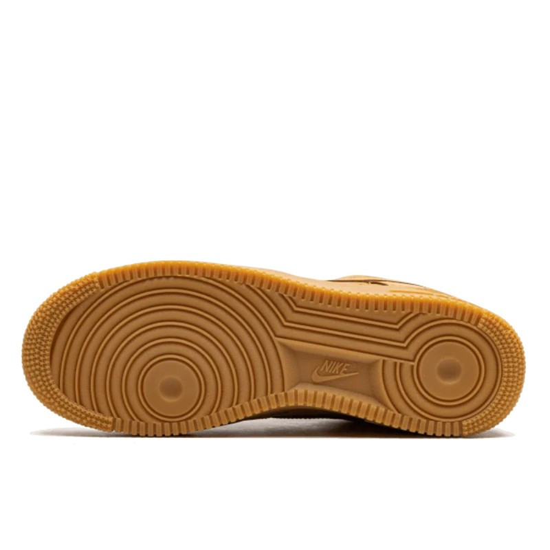 Nike Nike Air Force 1 Low SP Supreme Wheat Bruin