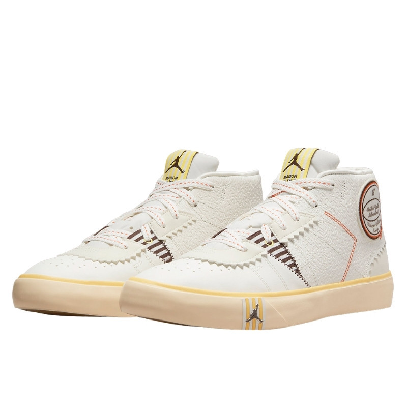 Nike Air Jordan Series Mid Maison Château Rouge Sail Beige