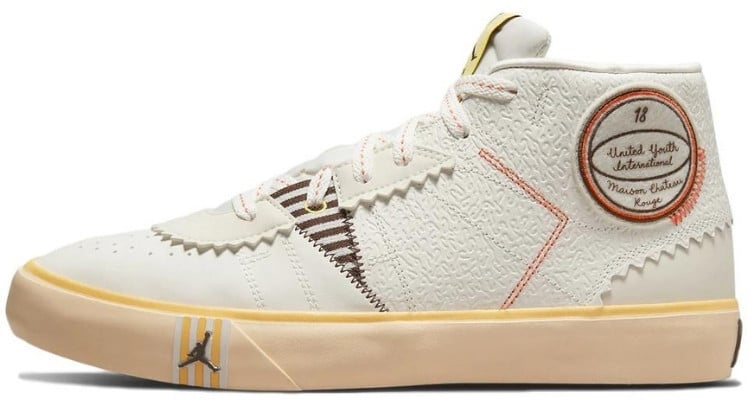 Nike Air Jordan Series Mid Maison Château Rouge Sail Beige