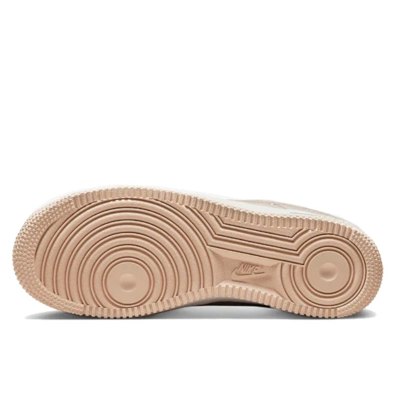 Nike Nike Air Force 1 Low ‘07 SE Sanddrift Gum Fleece Wit