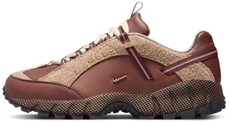 Nike Nike Air Humara LX Jacquemus Brown Bruin