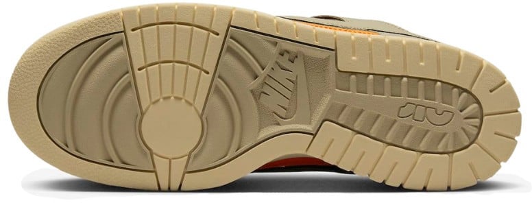 Nike Nike Dunk Low Remastered Medium Olive Groen