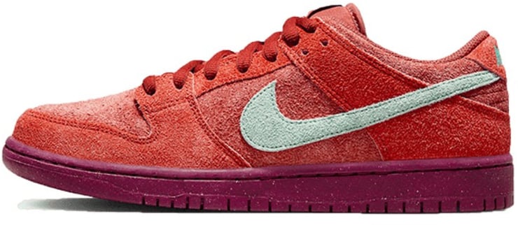 Nike Nike SB Dunk Low Mystic Red Rood