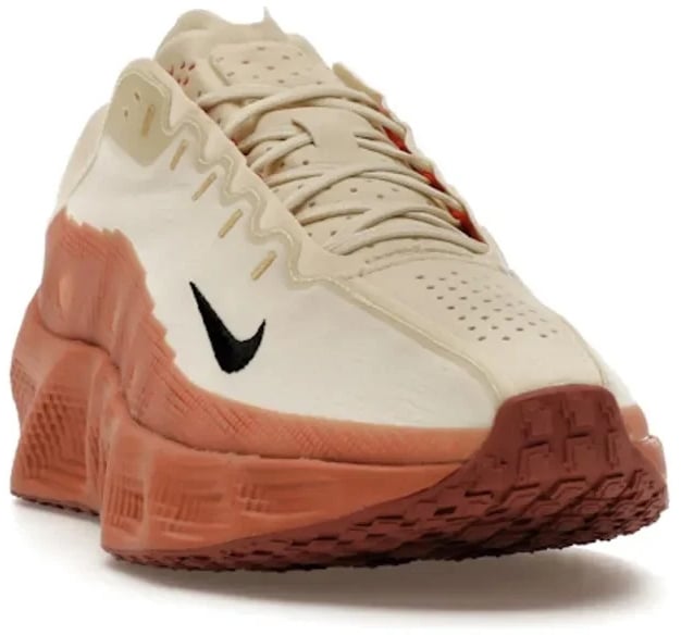 Nike Ava Rover Fossil Canyon Rust Zwart