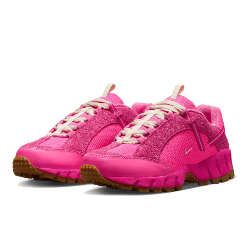Nike Nike Air Humara LX Jacquemus Pink Roze