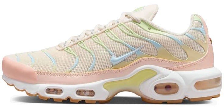 Nike Nike Air Max Plus Crimson Tint Roze