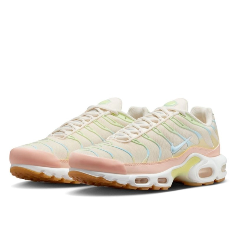 Nike Nike Air Max Plus Crimson Tint Roze