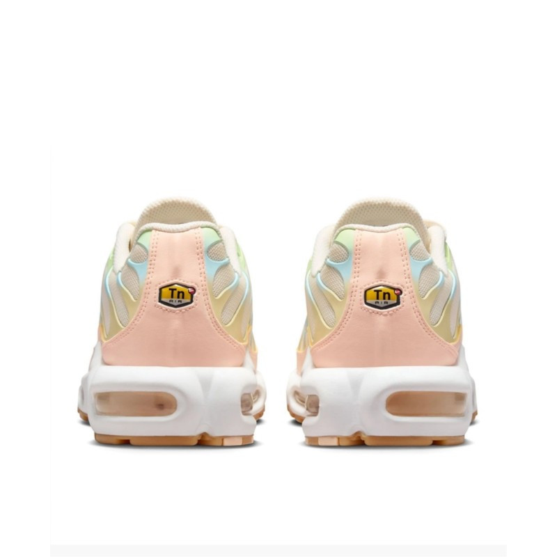 Nike Nike Air Max Plus Crimson Tint Roze