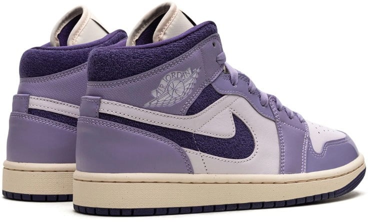 Nike Air Jordan 1 Mid SE Chenille Sky J Light Purple Paars