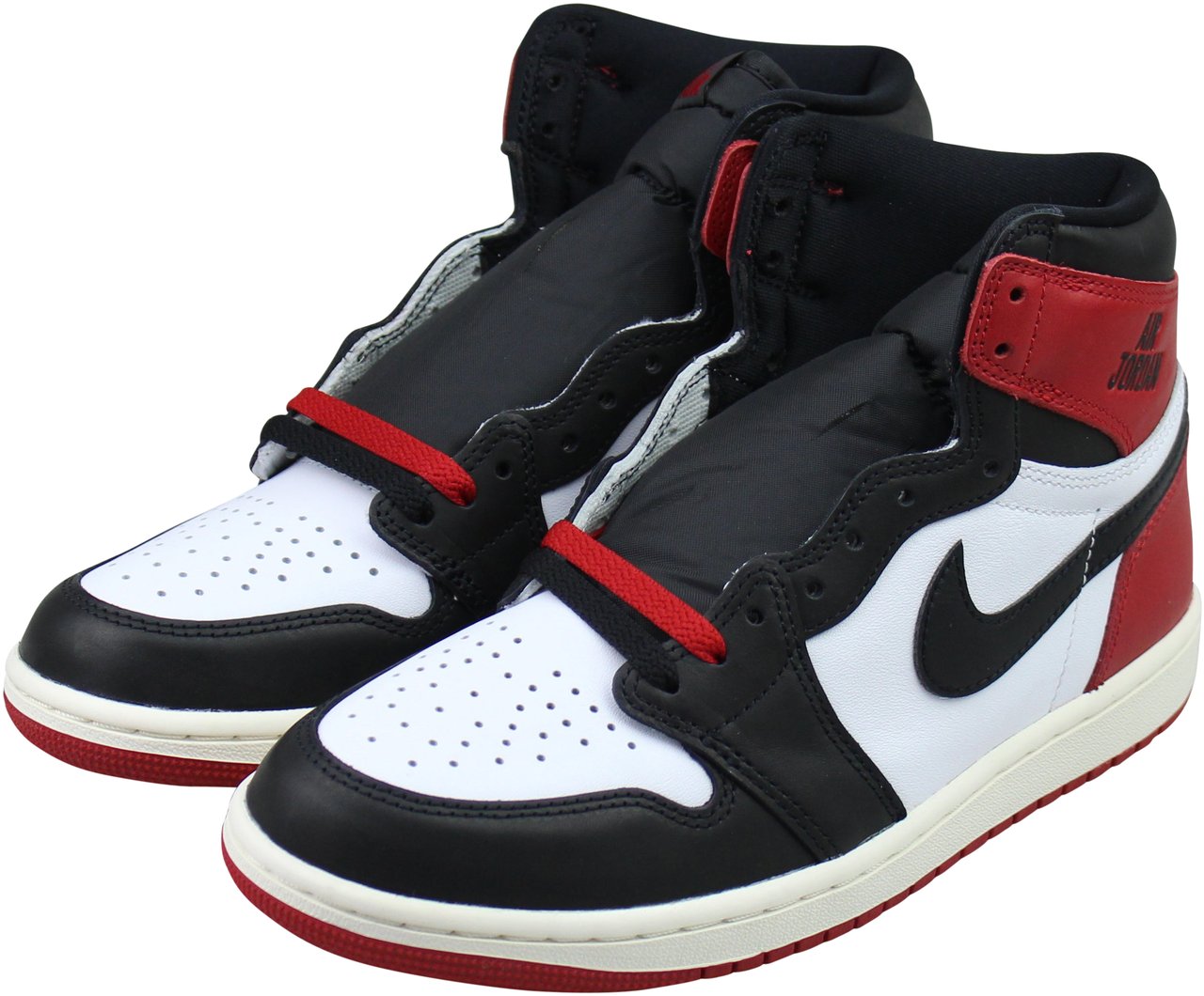 Nike Air Jordan 1 Retro High OG 'Black Toe Reimagined' Zwart
