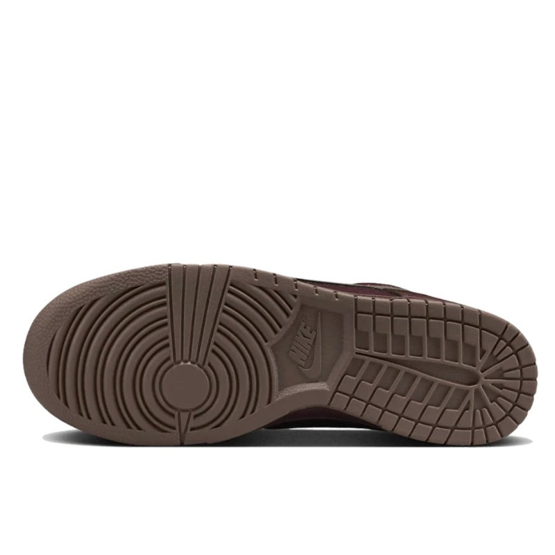 Nike Nike Dunk Low Premium Burgundy Crush Bruin