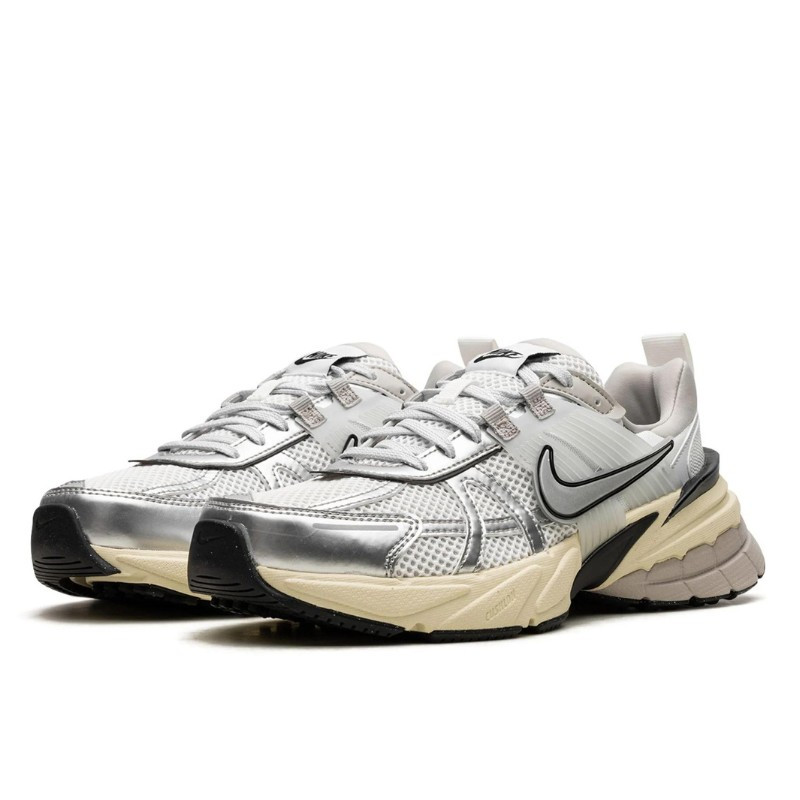 Nike Nike V2K Run Summit White Metallic Silver Wit