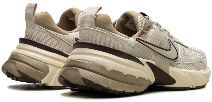 Nike Nike V2K Run Light Orewood Brown Bruin