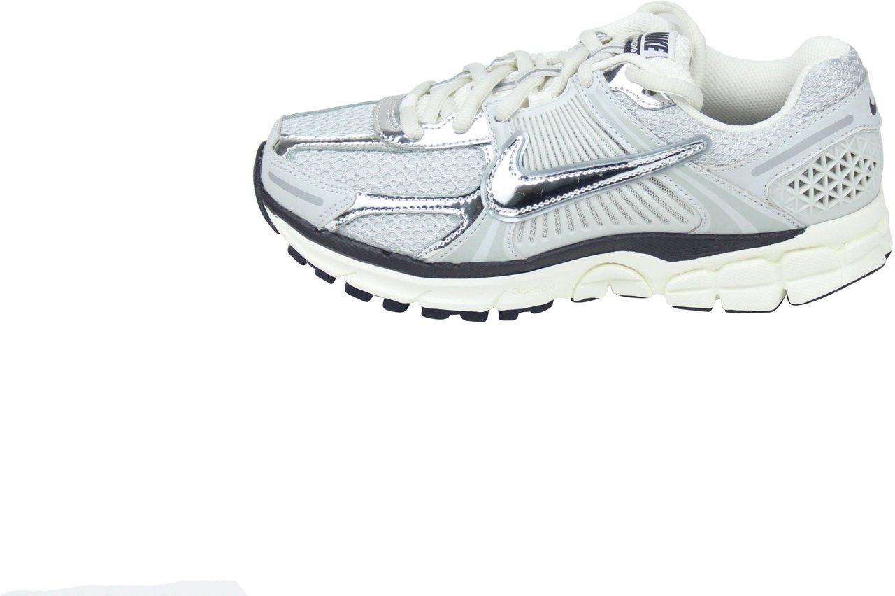 Nike Nike Zoom Vomero 5 'Photon Dust Metallic Silver' (Women's) - (SNEAKERHYPE) Metallic