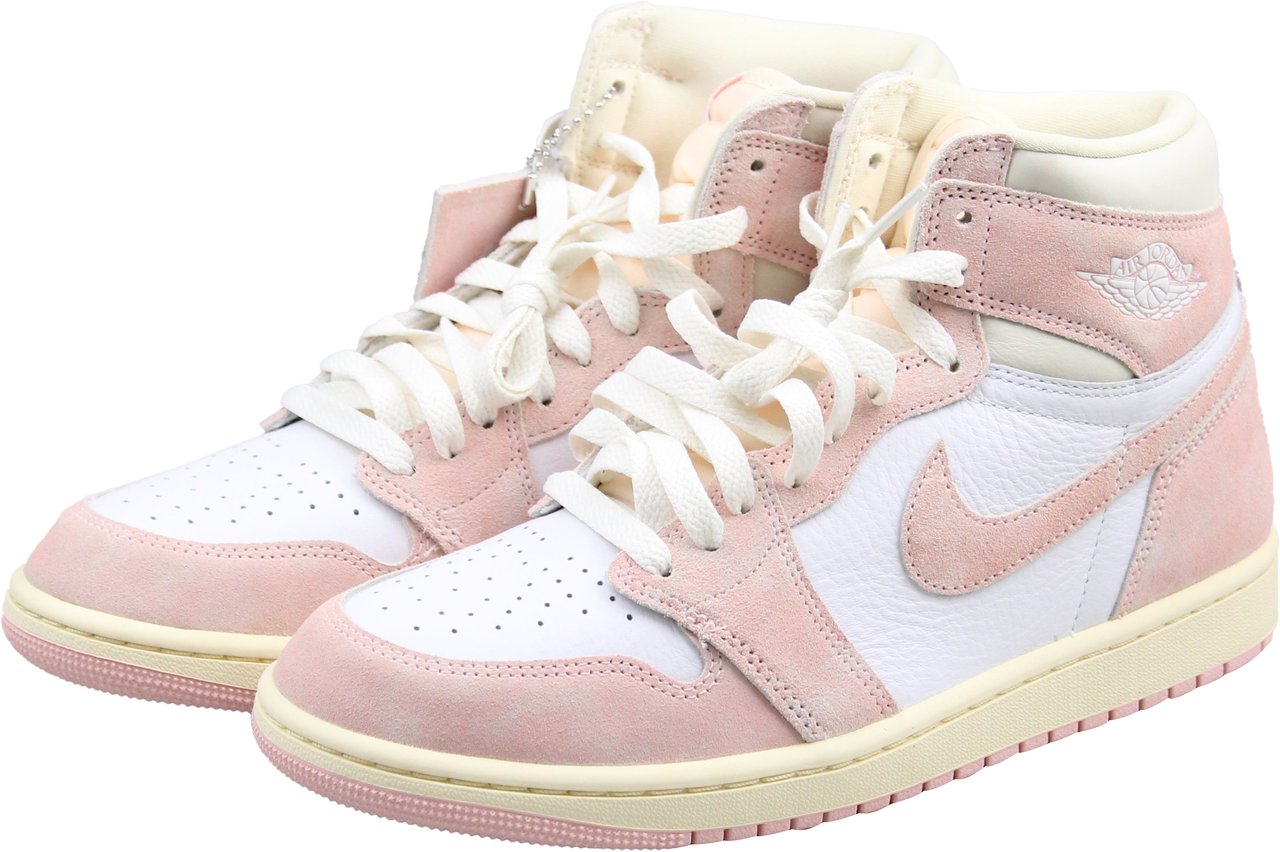Nike Jordan 1 Retro High OG 'Washed Pink' (Women's) Roze