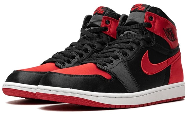 Nike Air Jordan 1 Retro High OG Satin Bred Rood