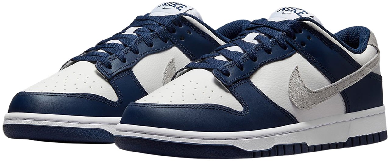 Nike Nike Dunk Low Summit White Midnight Navy Divers
