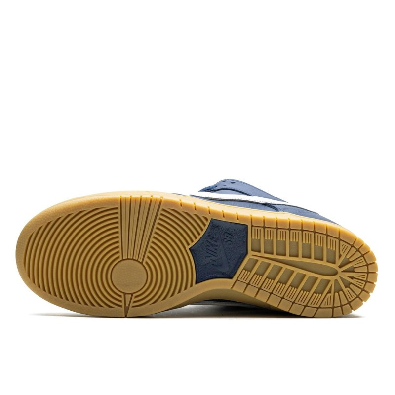 Nike Nike SB Dunk Low Navy Gum Blauw