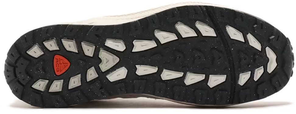 Nike Acg Air Exploraid Sneakers Divers