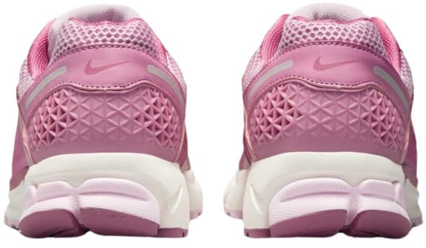 Nike Zoom Vomero 5 Elemental Pink Roze