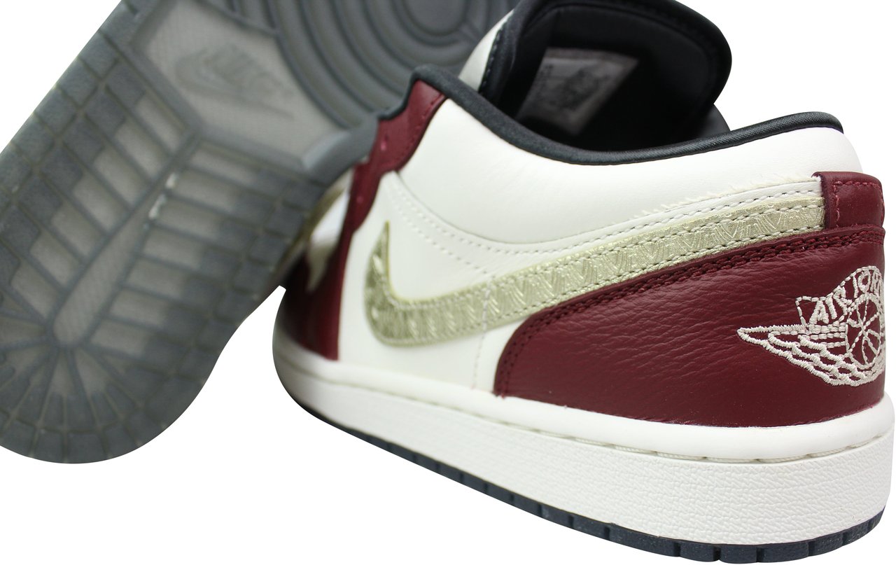 Nike Air Jordan 1 Low 'Chinese New Year 2024' Divers