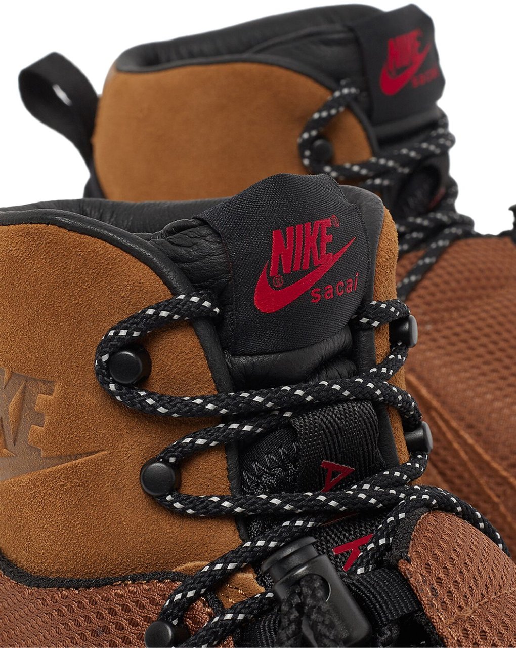Nike X Sacai Magmascape Sp Sneakers Bruin