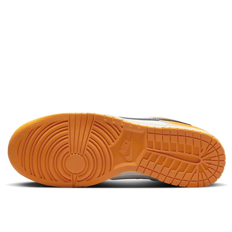 Nike Nike Dunk Low Wear and Tear Wit