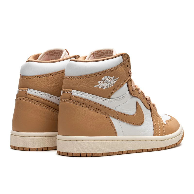 Nike Air Jordan 1 Retro High OG Praline Beige