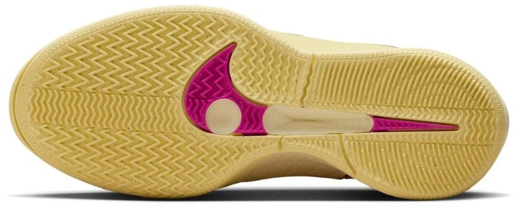 Nike Sabrina 2 Trust Your Game Geel