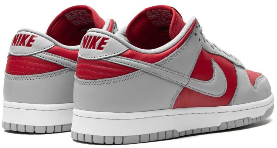 Nike Dunk Low Qs Co.jp Reverse Ultraman Sneakers Rood