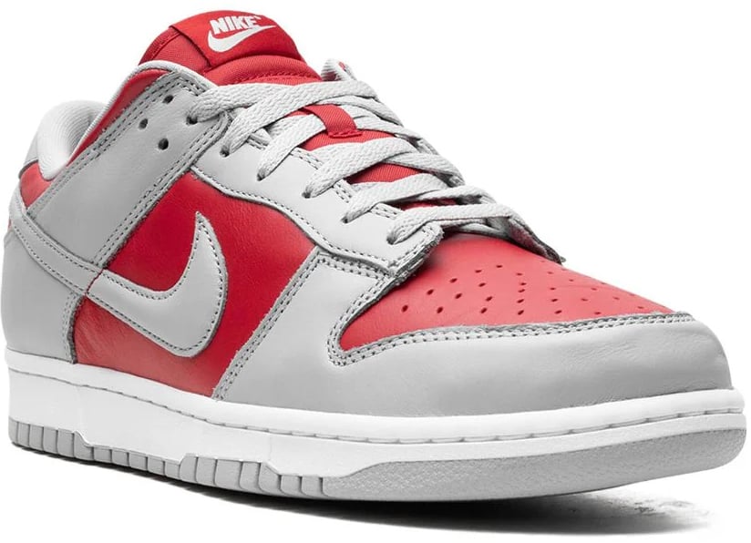 Nike Dunk Low Qs Co.jp Reverse Ultraman Sneakers Rood