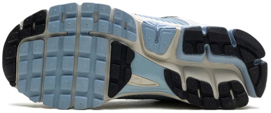 Nike Zoom Vomero 5 Sneakers Divers