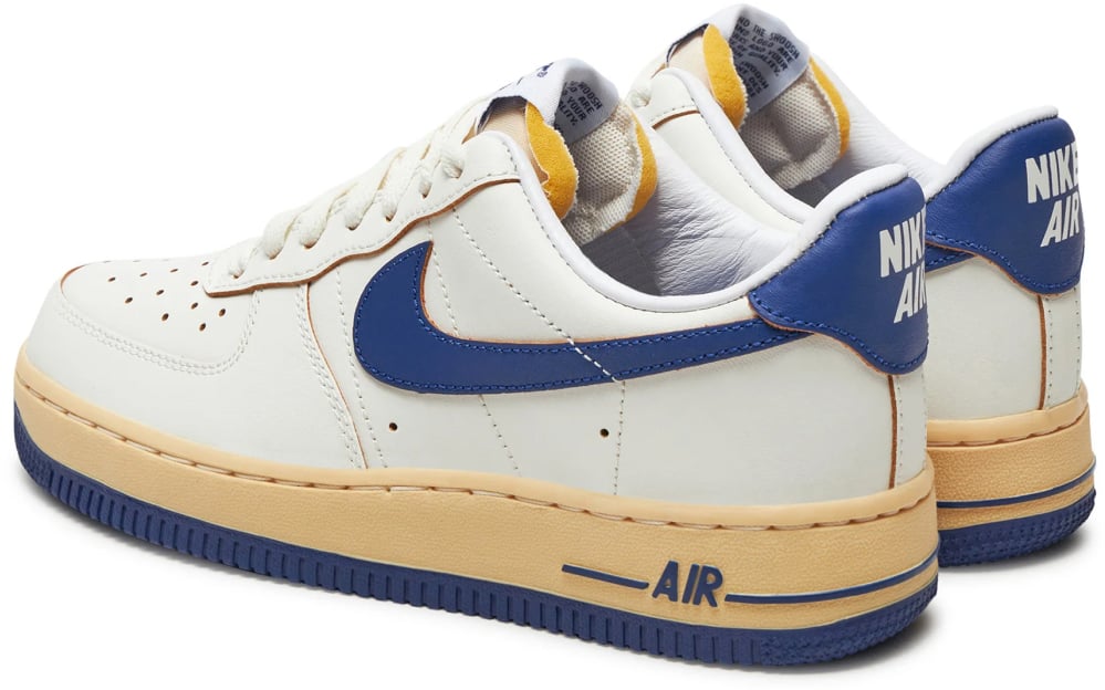 Nike Air Force 1 '07 Sneakers Wit