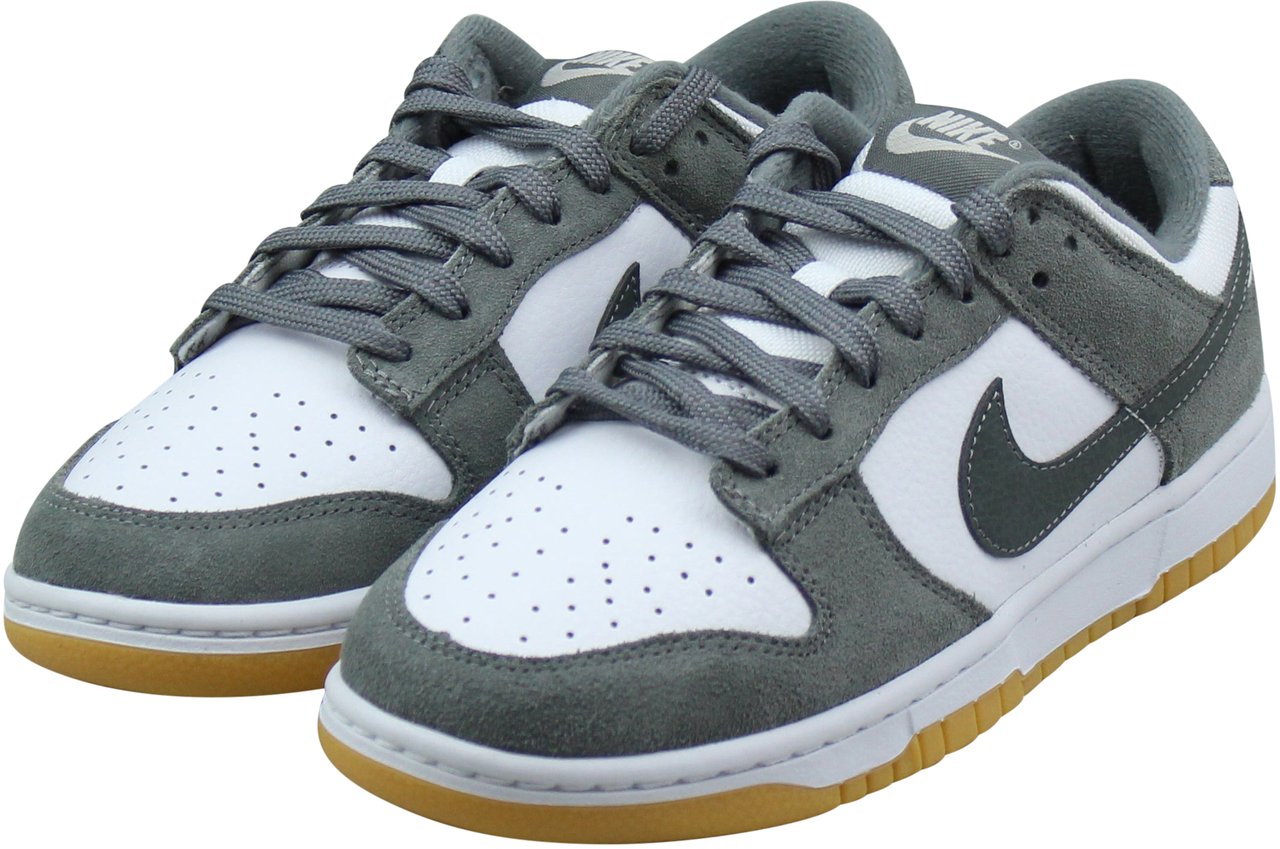 Nike Nike Dunk Low 'Smoke Grey' Grijs