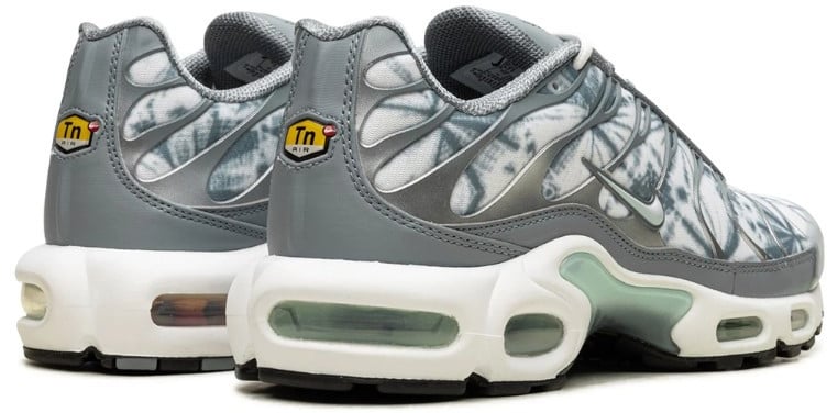 Nike Air Max Plus Origins Waterway Grijs