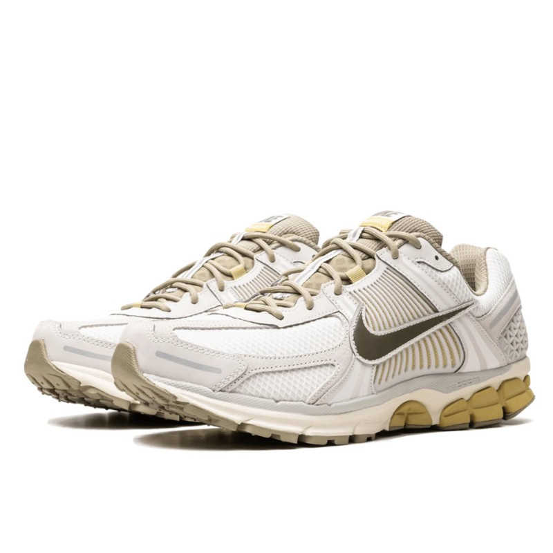 Nike Nike Zoom Vomero 5 Light Bone Medium Olive Beige