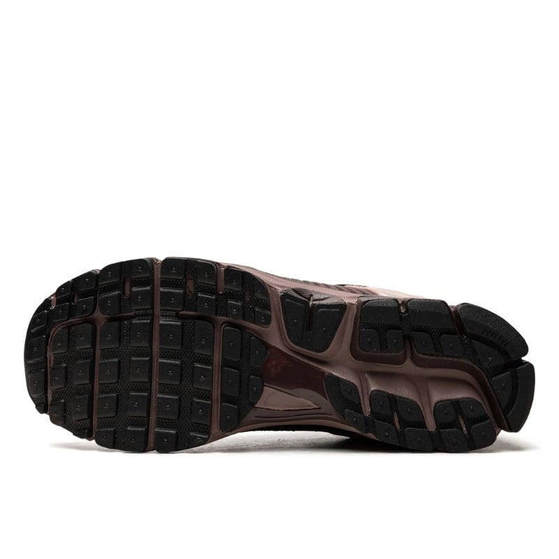 Nike Nike Zoom Vomero 5 Plum Eclipse Bruin