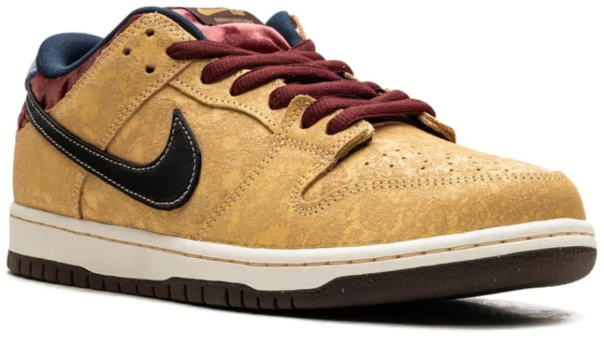 Nike Sb Dunk Low Pro 'city Of Cinema' Sneakers Bruin