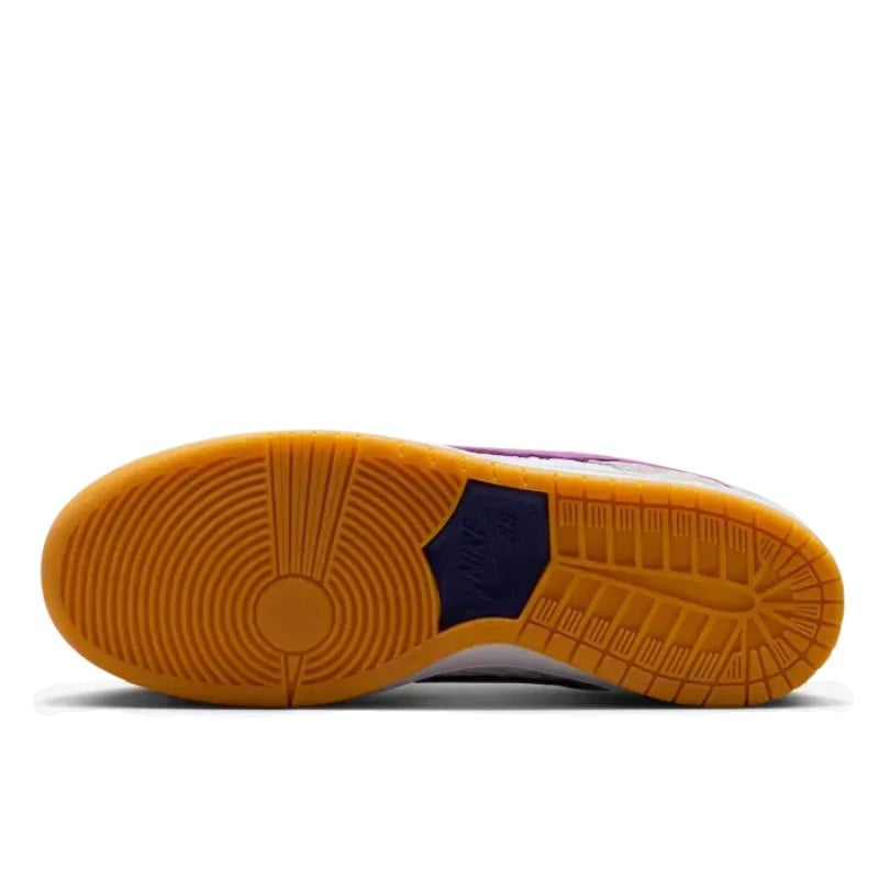 Nike Nike SB Dunk Low Rayssa Leal Beige