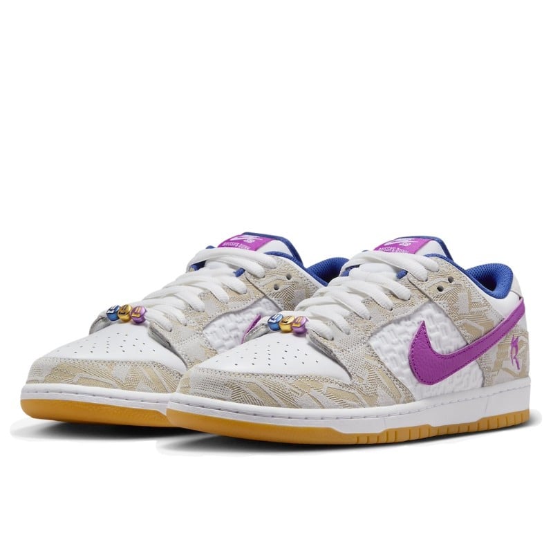 Nike Nike SB Dunk Low Rayssa Leal Beige