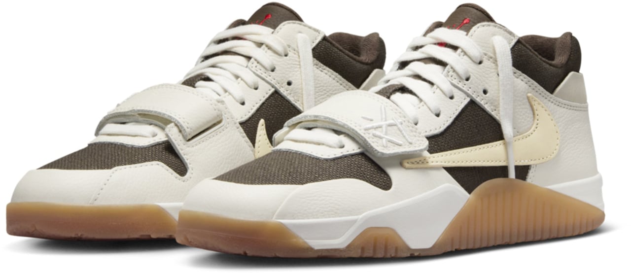 Nike Air Jordan Jumpman x Travis Scott Jack Sail Divers