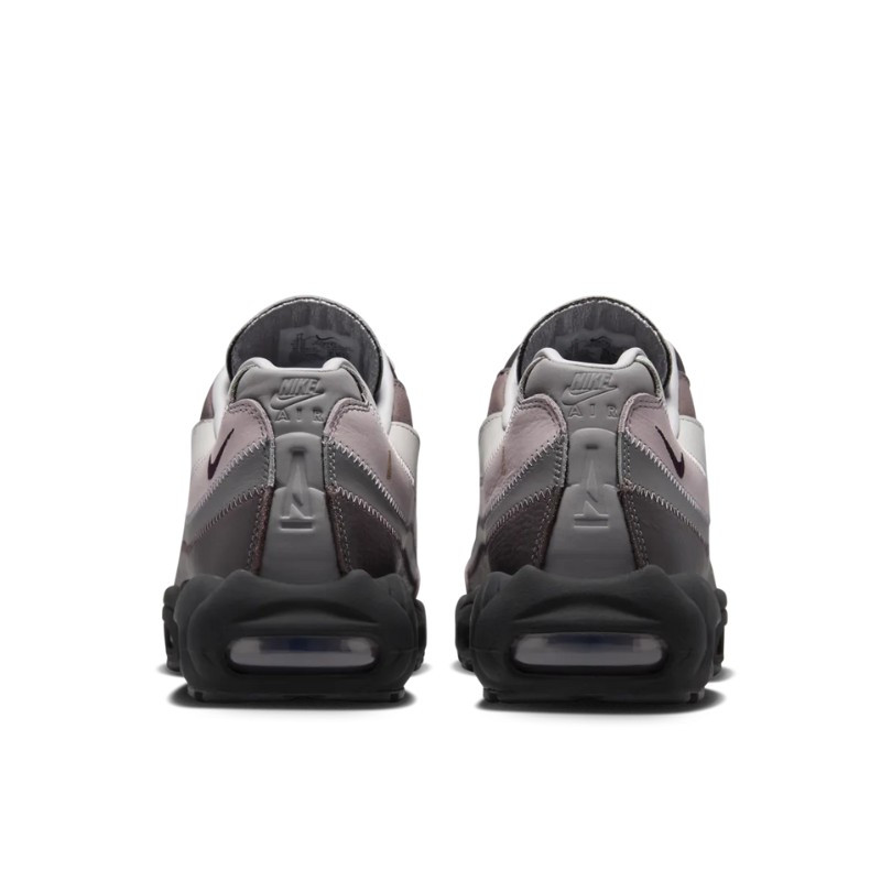 Nike Nike Air Max 95 SP A Ma Maniére While You Were Sleeping Zwart