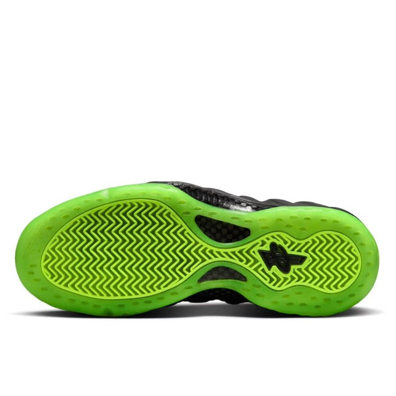 Nike Nike Air Foamposite One Black Volt Zwart